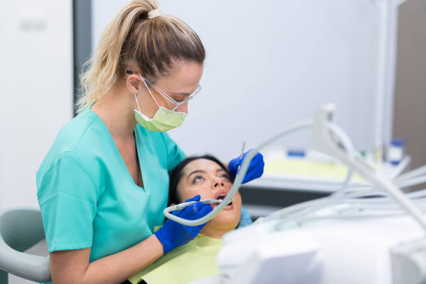 Best Emergency Tooth Extraction in Long Prairie, MN